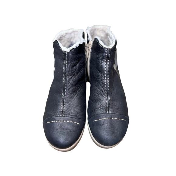 Cloud Aline, Black, Women's Wool Lining Ankle Zip Boot, high-top sneaker, Size 5 - Picture 11 of 12